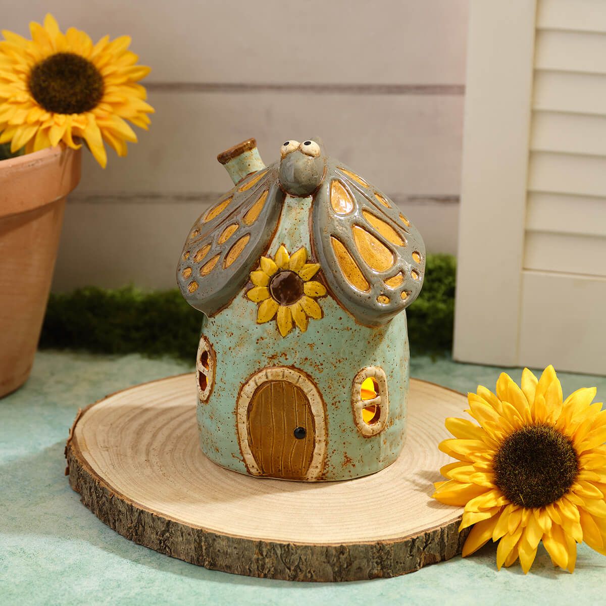 Stonewear Butterfly LED House