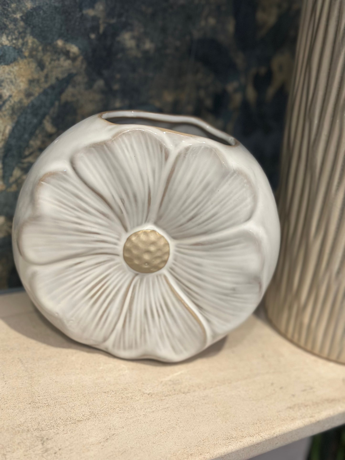 Daisy Vase|Choice of two Sizes
