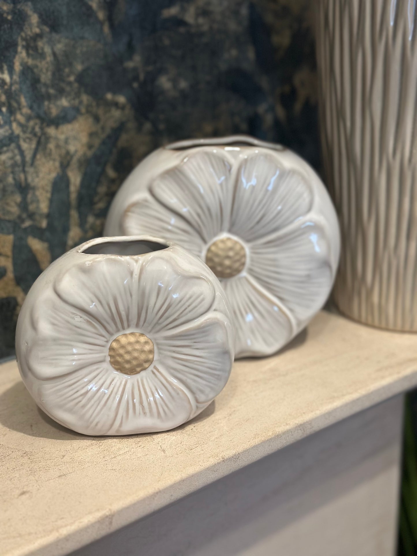 Daisy Vase|Choice of two Sizes