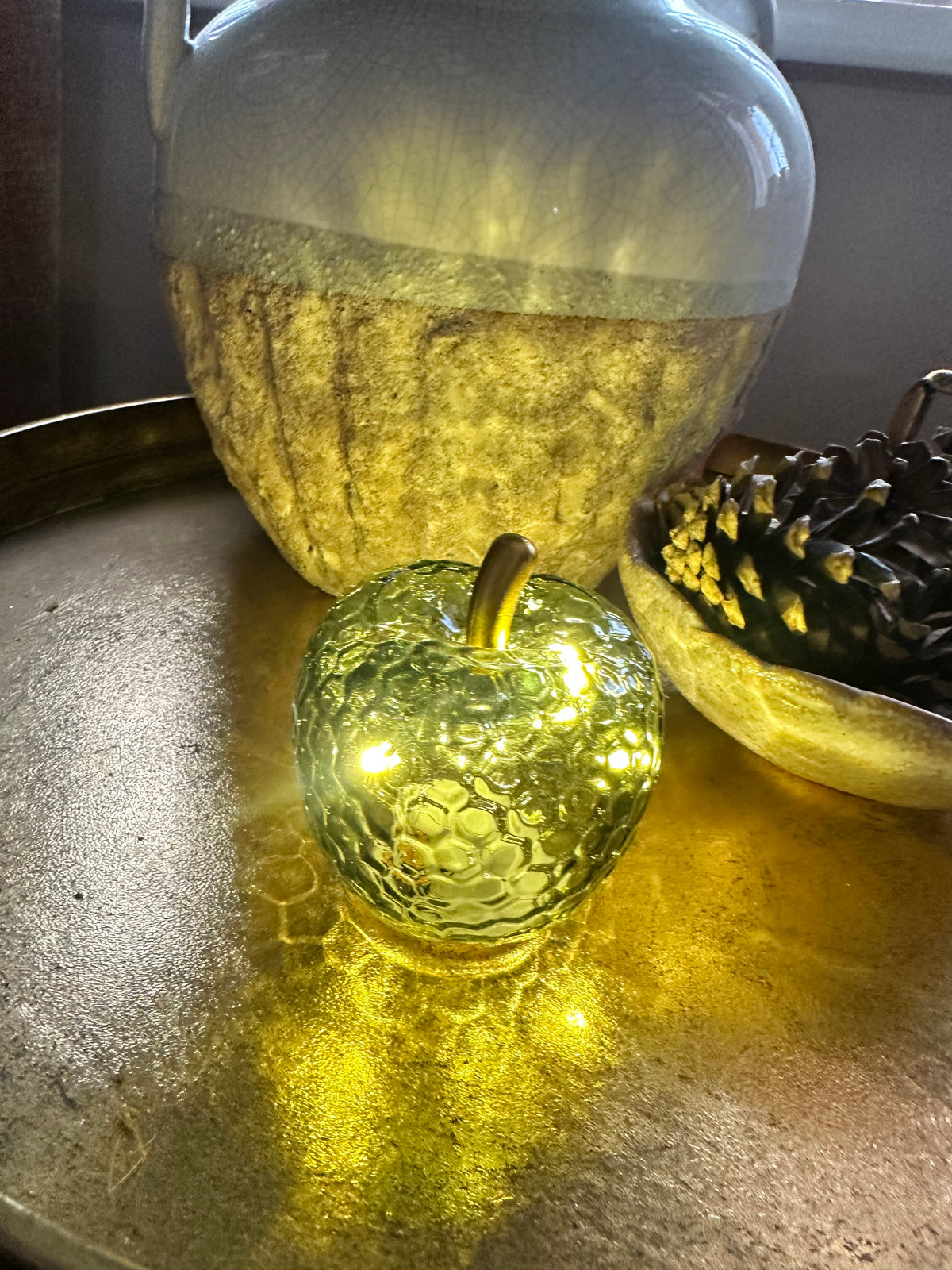 Small Apple LED Light – Green Hummingbird