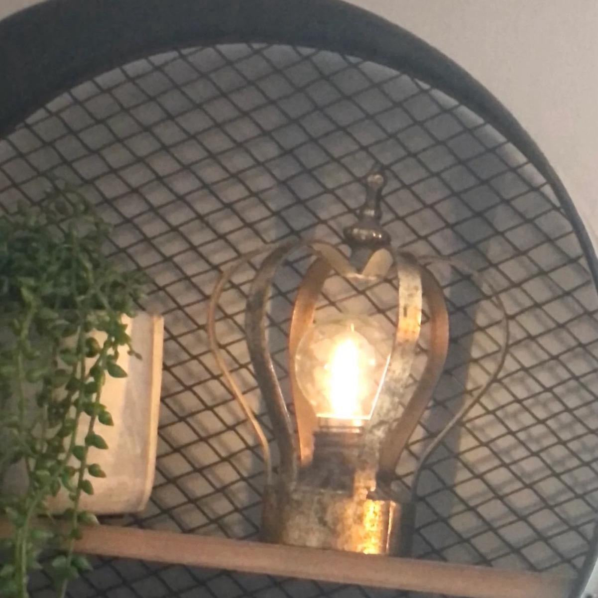 Gold Metal  Crown Light