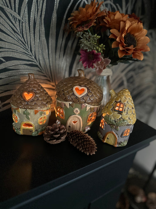 Acorn Autumn Houses - Choice of 3