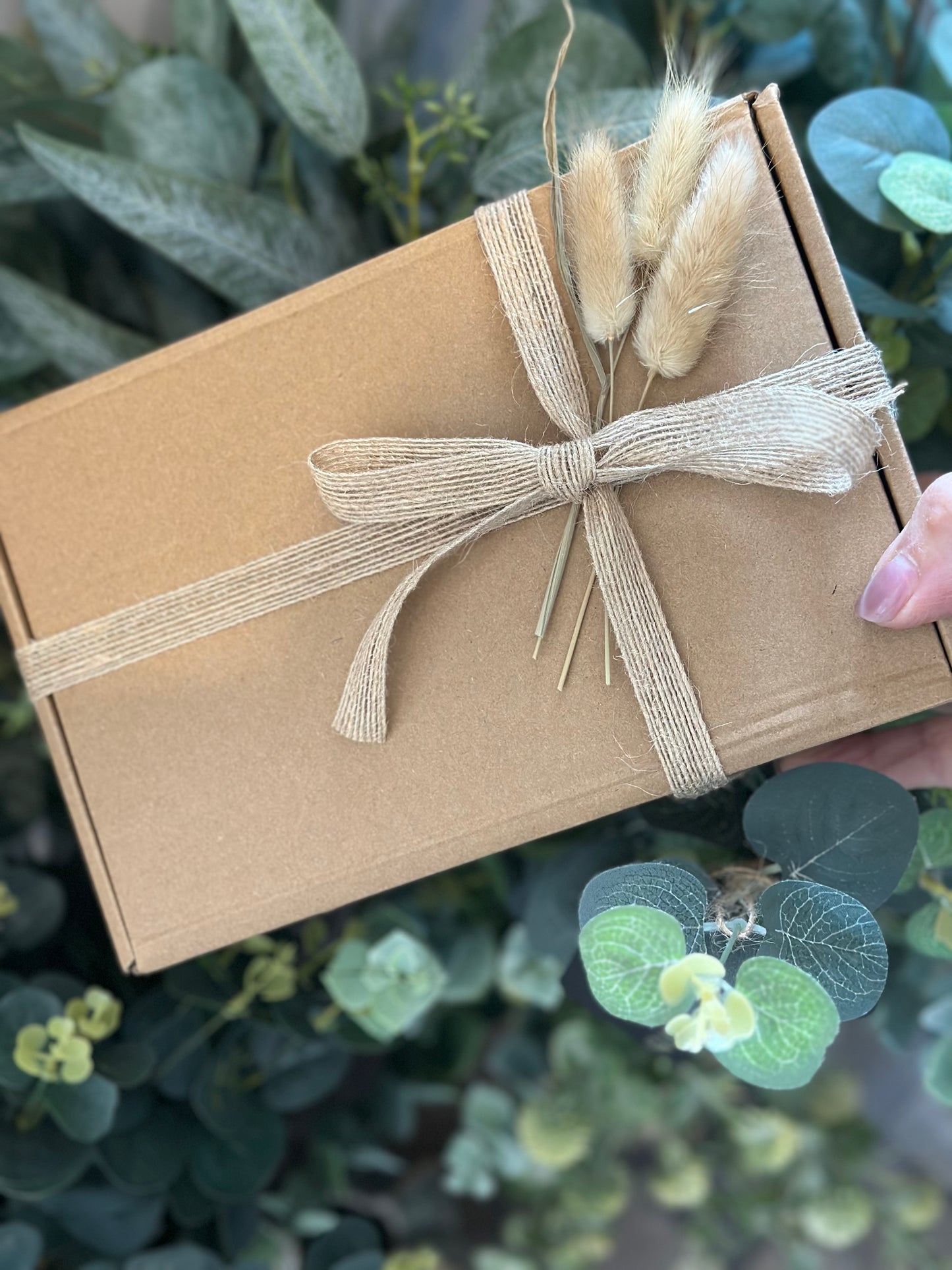 Good Friends Gift Box