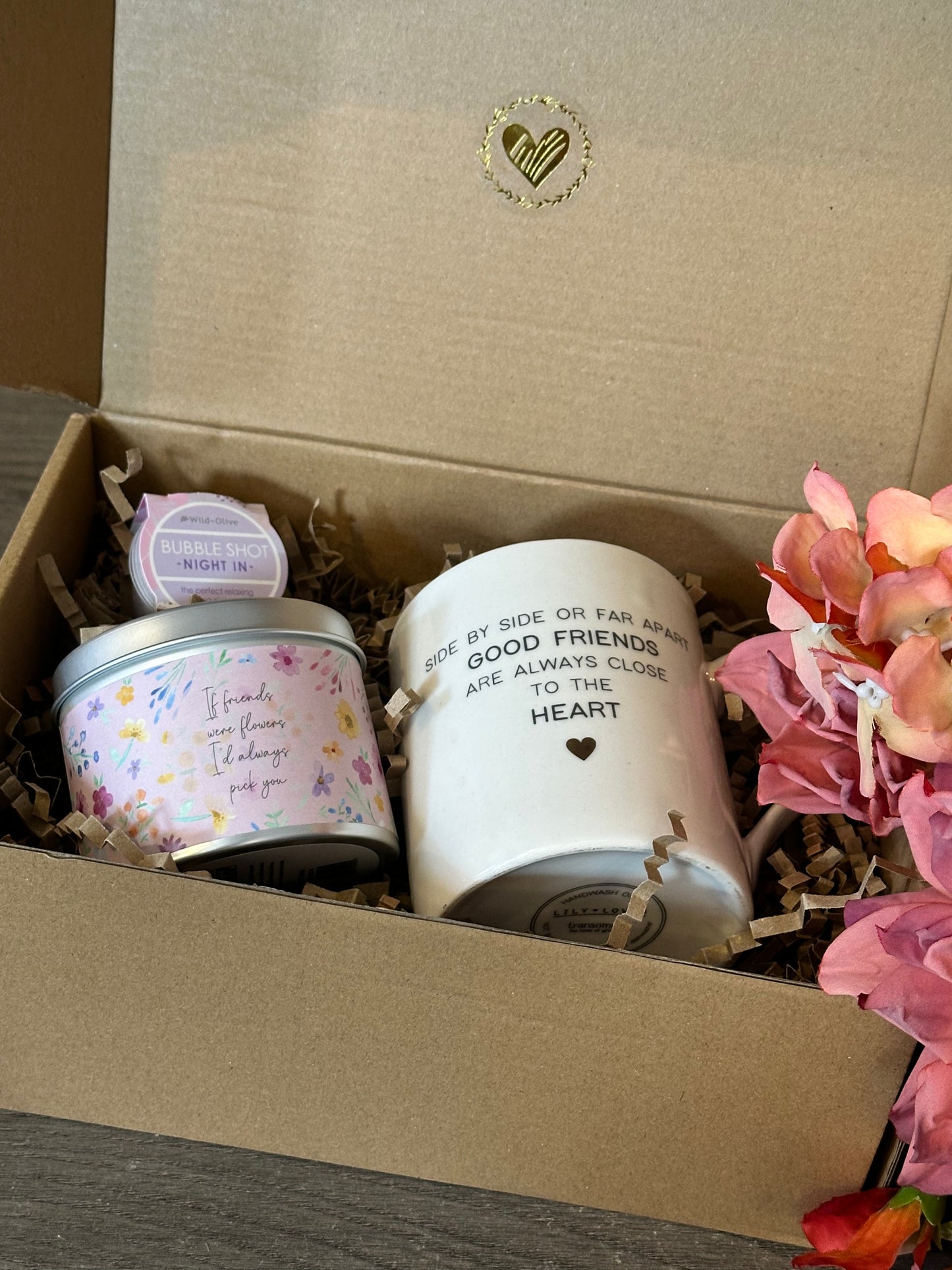 Good Friends Gift Box